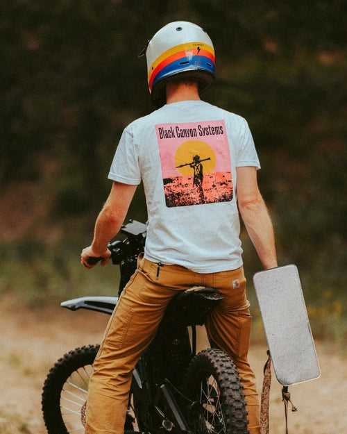 Black Canyon Systems BCS Endless Summer Tee Shirt T-Shirt Large L NEW White FOG