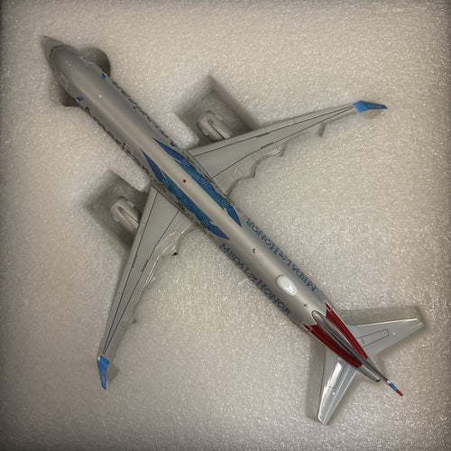 GeminiJets 1:200 American Airlines Airbus A321neo N167AN G2AAL1156 Medal Honor