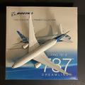 Hogan 1:400 Boeing 787-8 Dreamliner Premier Collection Scale Model Airplane