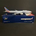 GeminiJets 1:400 American Airlines Boeing 777-300ER N735AT GJAAL1865 Scale Model