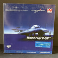Hobby Master HA3358 1/72 F-5F Tiger II USN NFWS TOPGUN White 46 NAS Miramar