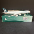 Phoenix Models 1:400 Cathay Pacific Boeing 747-8F B-LJL PH404429 Scale Diecast