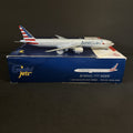 GeminiJets 1:400 American Airlines Boeing 777-300ER N718AN GJAAL1279 Scale Model