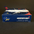 GeminiJets 1:400 Delta Air Lines Boeing 767-300ER N195DN GJDAL1452 Scale Model