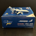 GeminiJets 1:400 United Express Bombardier CRJ200 N466AW Tulip Livery GJUAL499