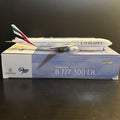 GeminiJets 1:400 Emirates Boeing 777-300ER A6-EMH GJUAE705 Scale Model Airplane