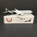Phoenix Model 1:400 Air New Zealand Boeing 787-9 ZK-NZF Scale Diecast PH411012