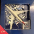 GeminiJets 1:400 Cargolux Boeing 747-8F LX-VCA GJCLX1896 Interactive Scale Model