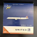 GeminiJets 1:400 United Airlines Boeing 757-300 N57869 GJUAL1394 Diecast Model
