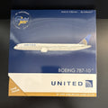 GeminiJets 1:400 United Airlines 787-10 Dreamliner N78791 GJUAL1785 Scale Model